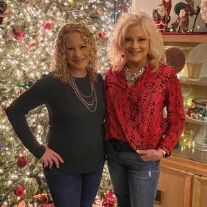 Meet your Posher, Lyn